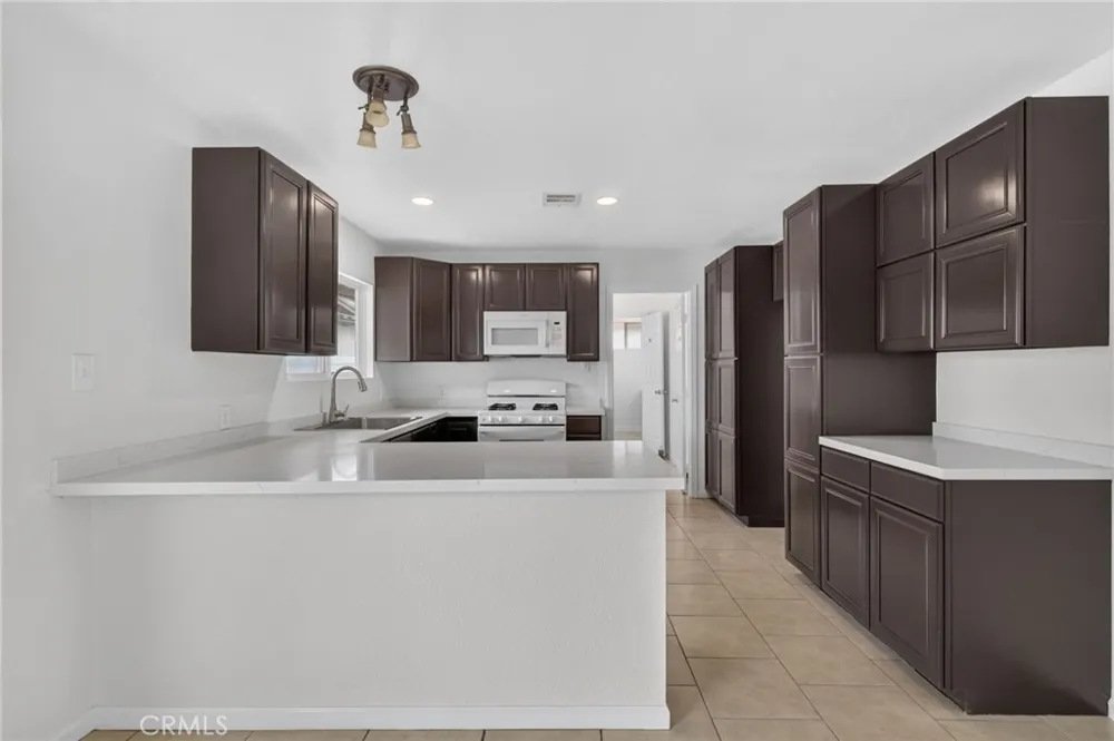 34915 Orange Wildomar, CA 92595