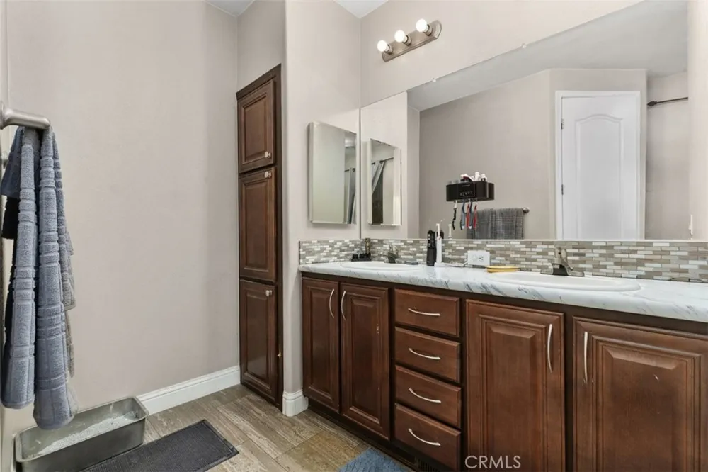 5815 La Palma Ave #304 Anaheim, CA 92807