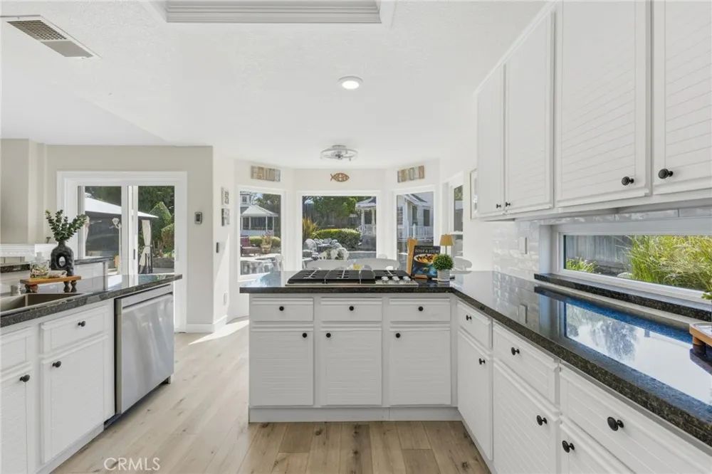 45768 Creekside Temecula, CA 92592