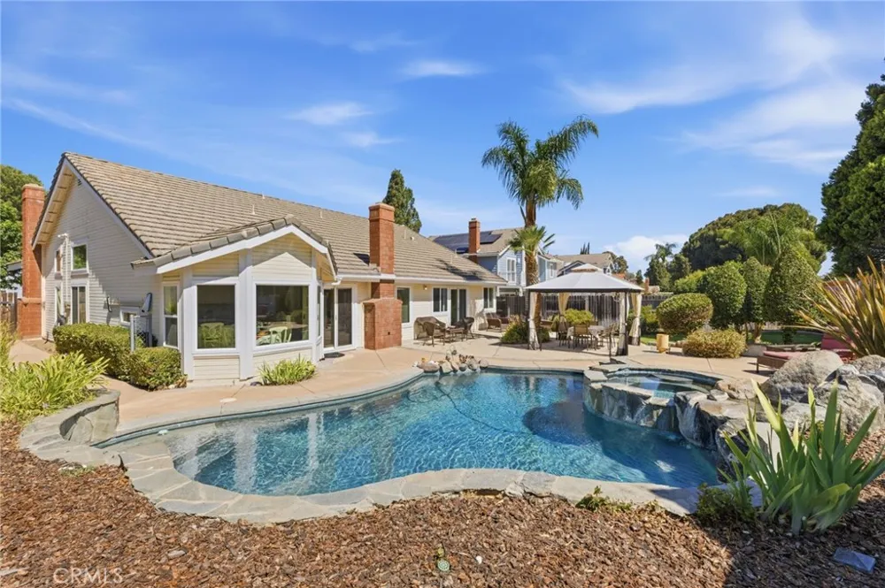 45768 Creekside Temecula, CA 92592