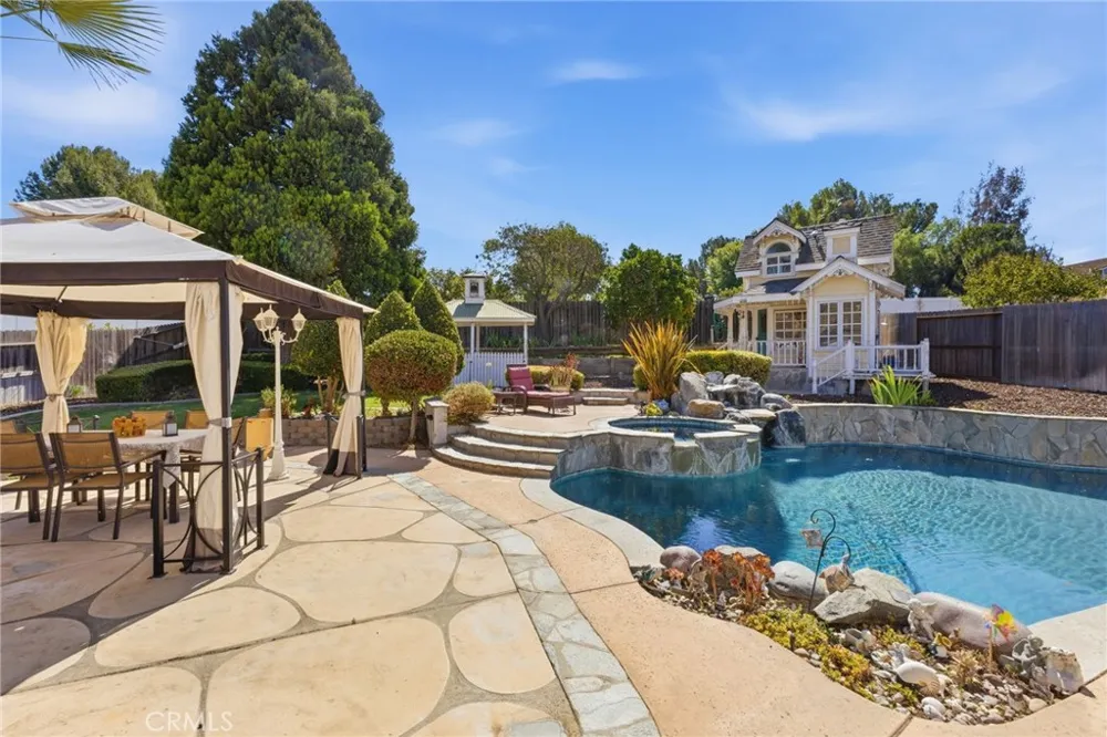 45768 Creekside Temecula, CA 92592
