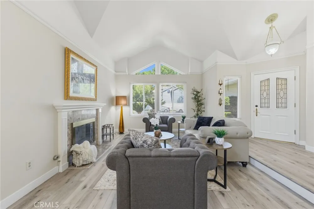 45768 Creekside Temecula, CA 92592