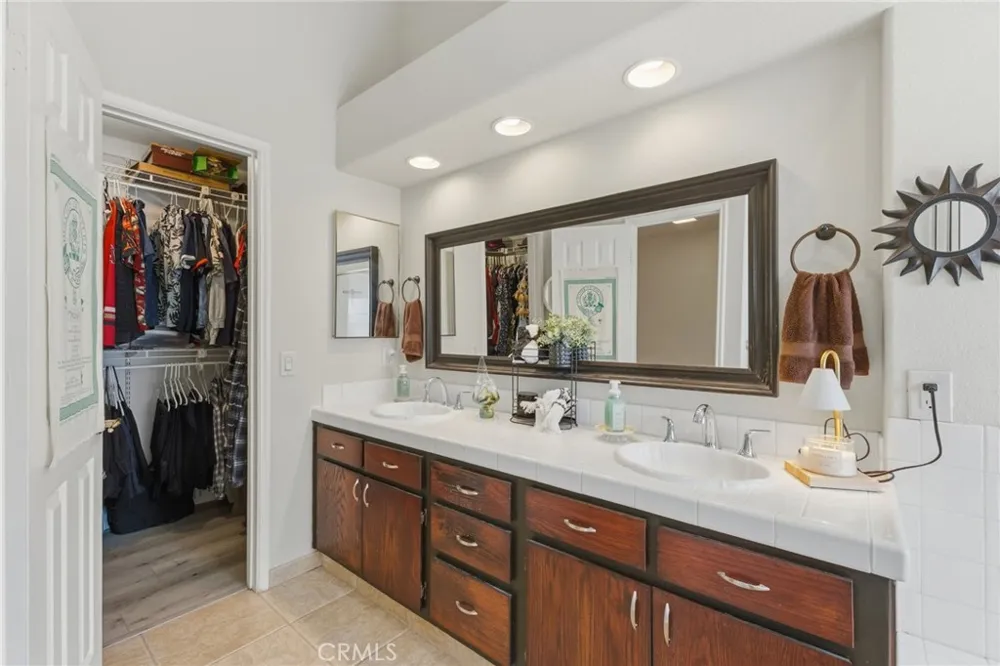 45768 Creekside Temecula, CA 92592