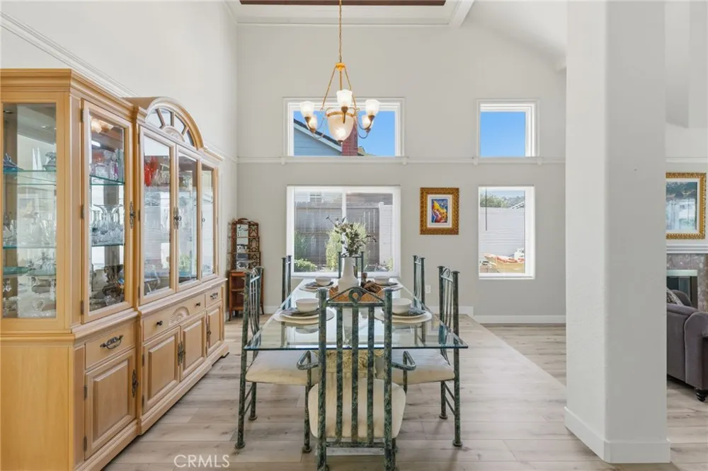 45768 Creekside Temecula, CA 92592