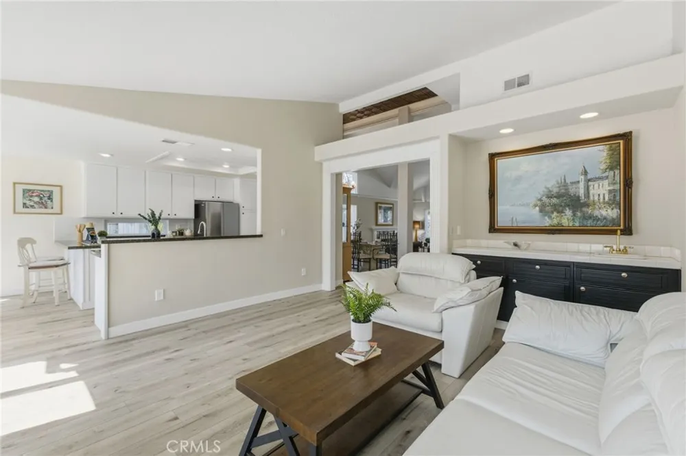 45768 Creekside Temecula, CA 92592
