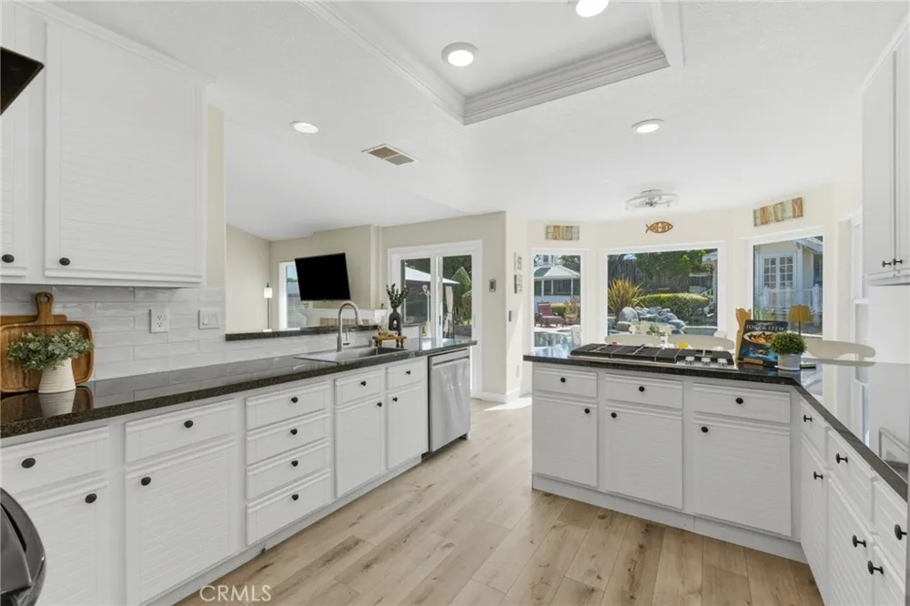 45768 Creekside Temecula, CA 92592