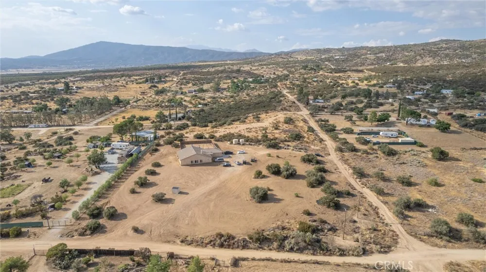 59340 Roger Lane Anza, CA 92539
