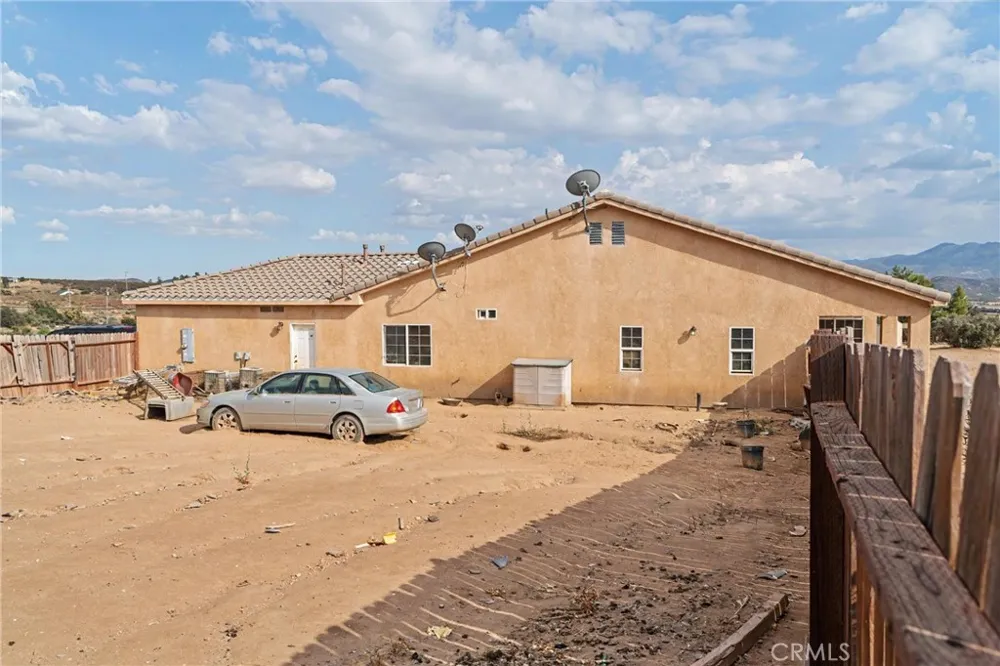 59340 Roger Lane Anza, CA 92539