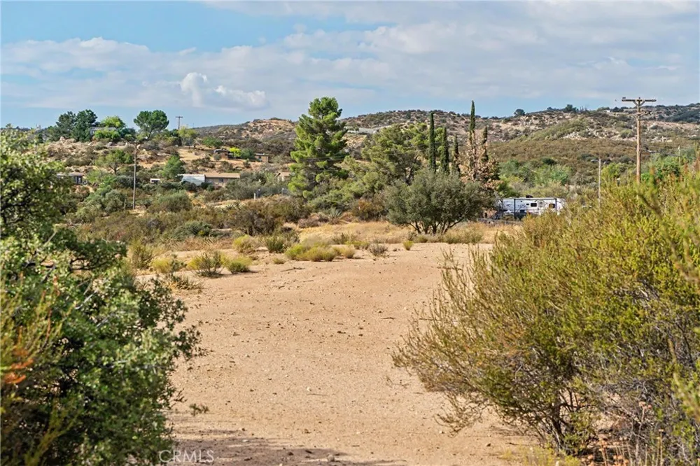 59340 Roger Lane Anza, CA 92539