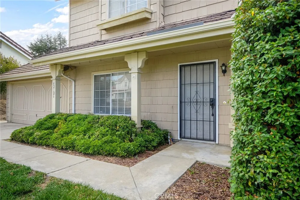 42126 Roanoake Street Temecula, CA 92591