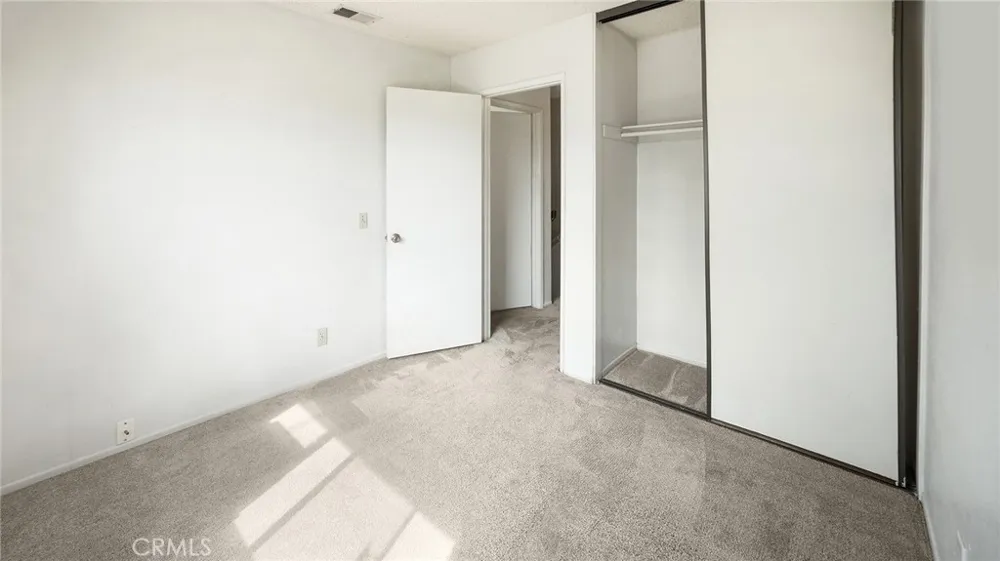 42126 Roanoake Street Temecula, CA 92591