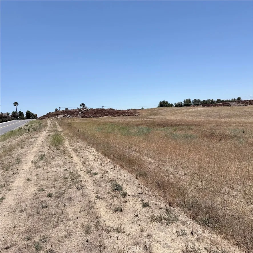 Van Gaale French Valley, CA 92596