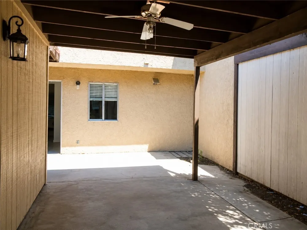 157 Tiger Lane San Jacinto, CA 92583