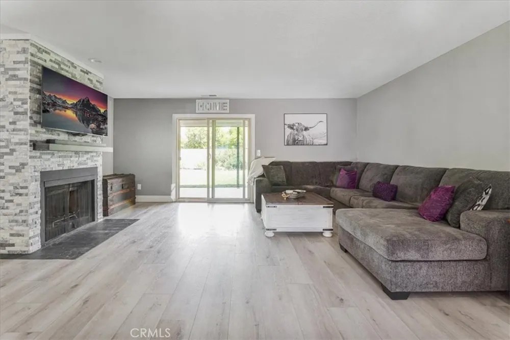 23662 Fair Weather Canyon Lake, CA 92587
