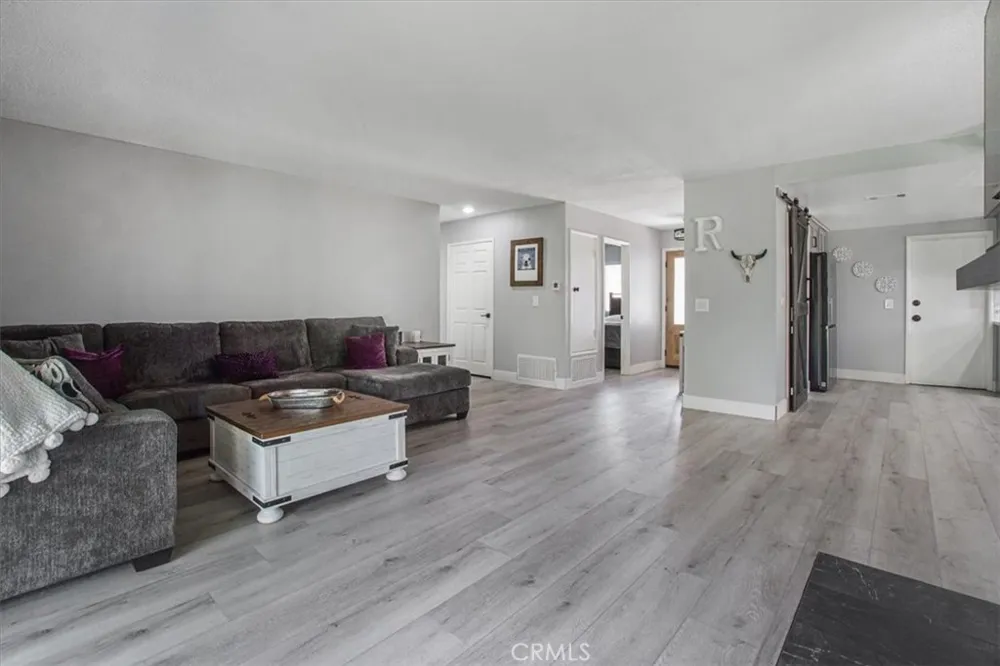 23662 Fair Weather Canyon Lake, CA 92587