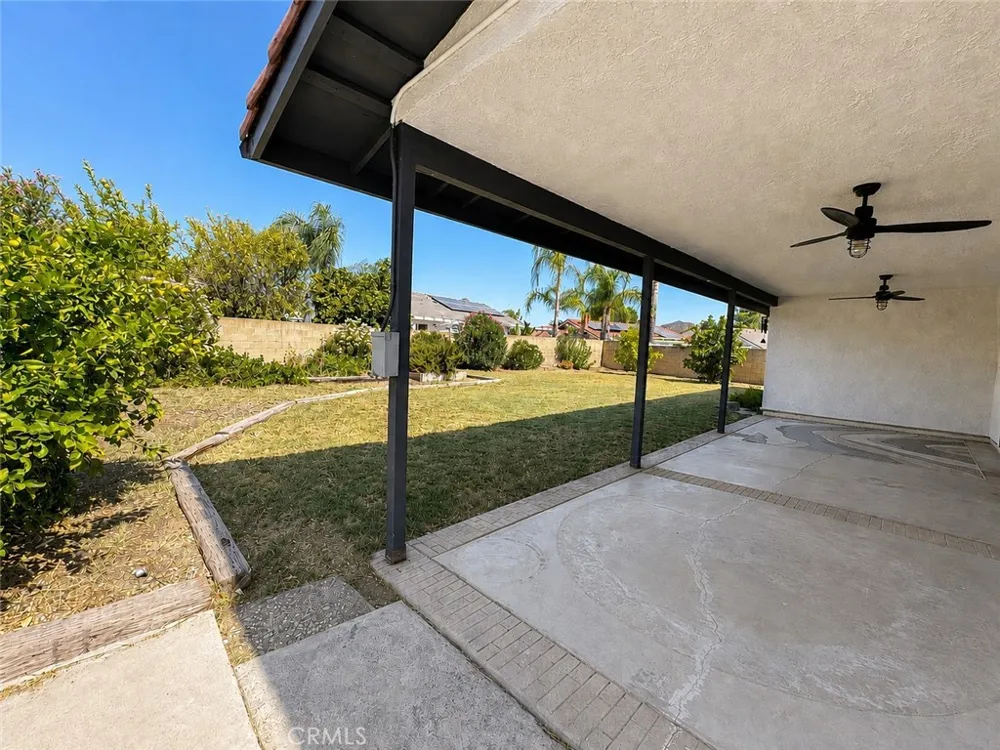 23662 Fair Weather Canyon Lake, CA 92587