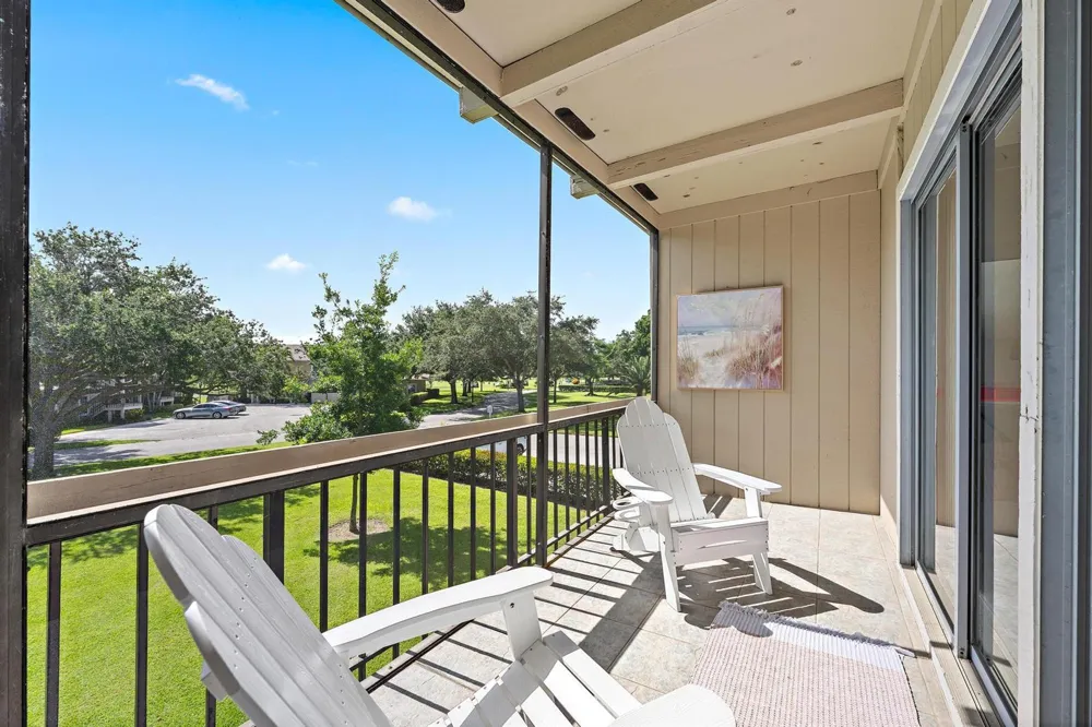 18480 SE WOOD HAVEN LANE #J Jupiter, FL 33469