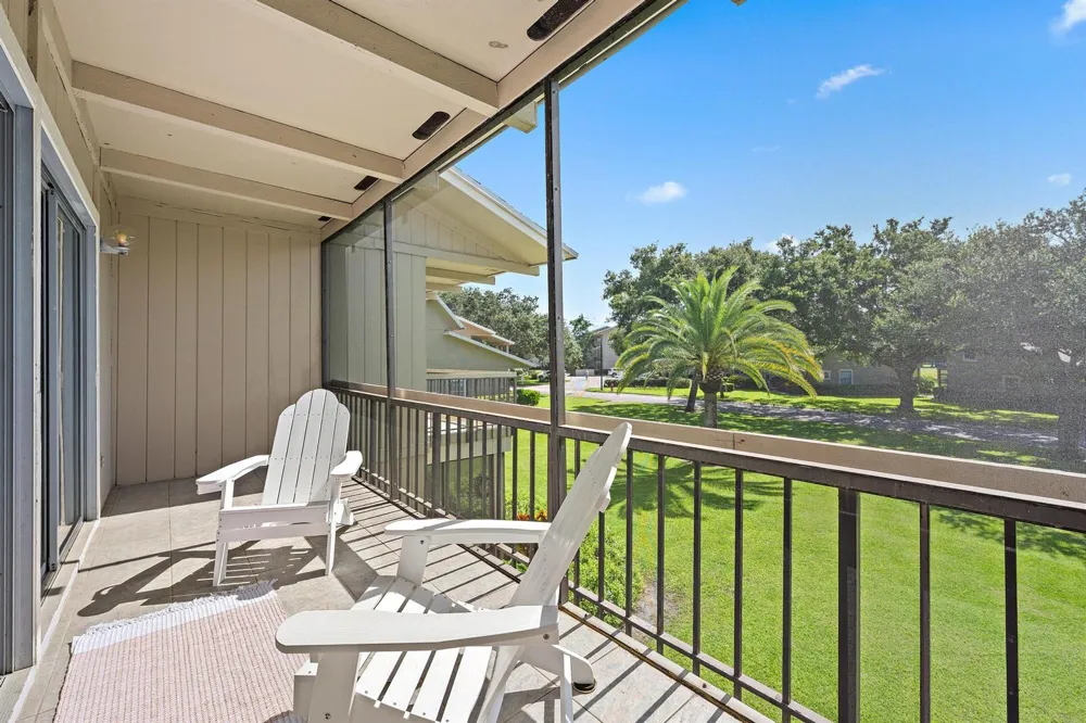 18480 SE WOOD HAVEN LANE #J Jupiter, FL 33469