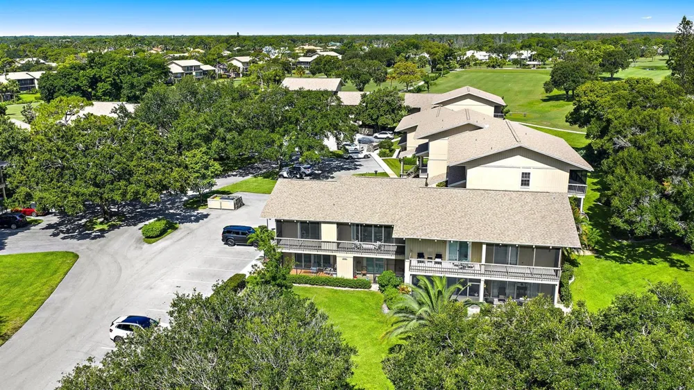 18480 SE WOOD HAVEN LANE #J Jupiter, FL 33469