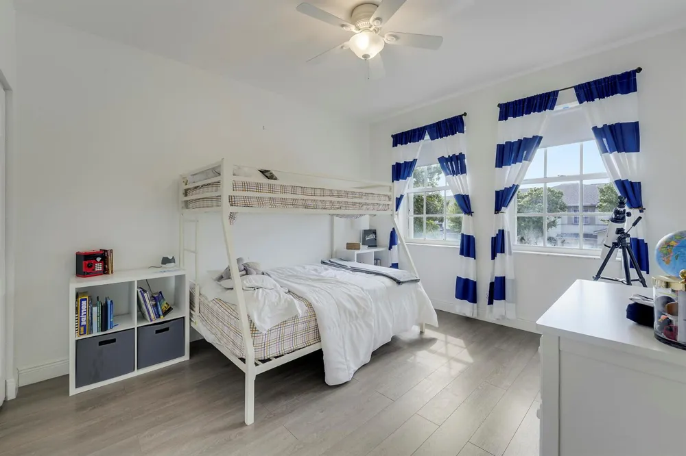 323 Spruce Street #323 Boynton Beach, FL 33426
