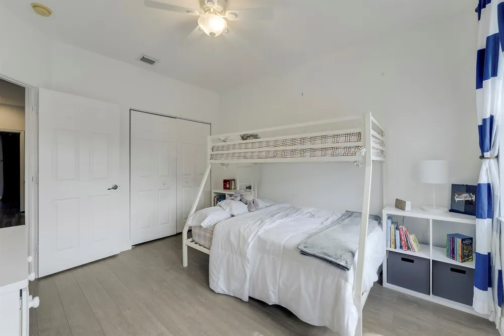 323 Spruce Street #323 Boynton Beach, FL 33426