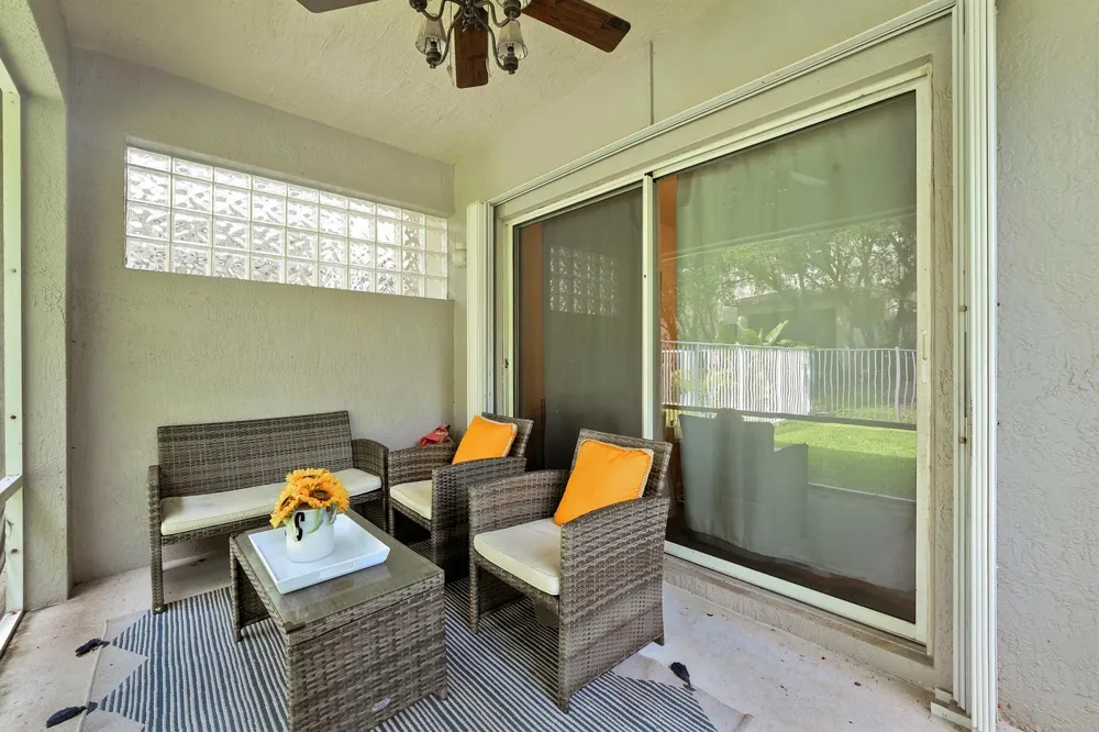 323 Spruce Street #323 Boynton Beach, FL 33426