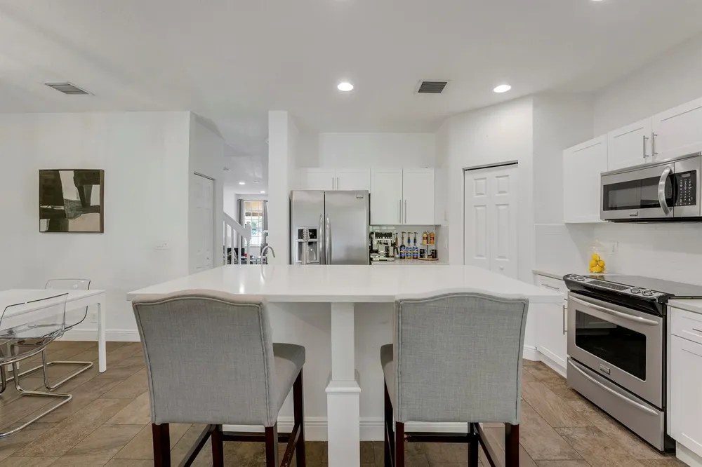 323 Spruce Street #323 Boynton Beach, FL 33426