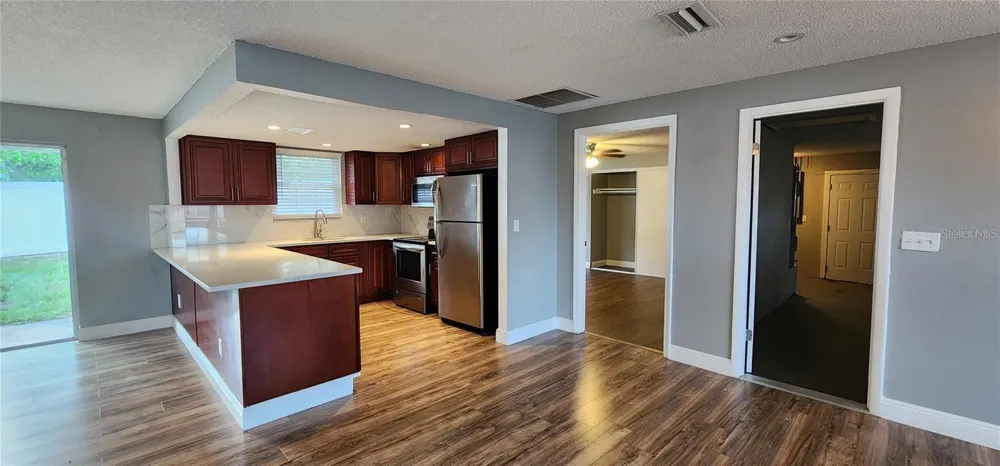 2408 KIMBERLY DRIVE Deltona, FL 32738