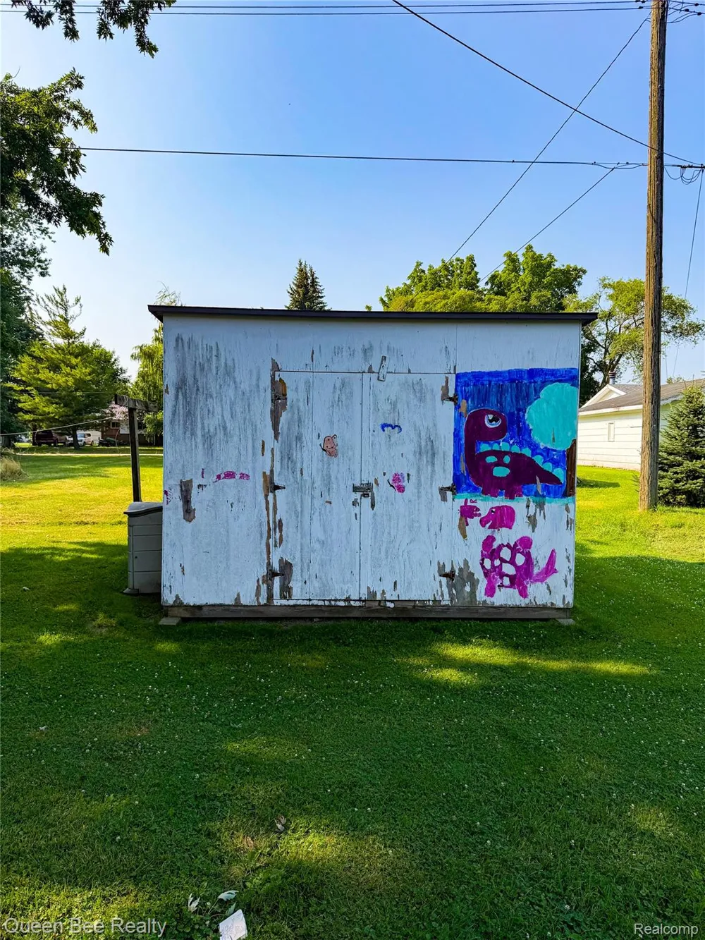 126 Bartlett Street Harbor Beach City, MI 48441