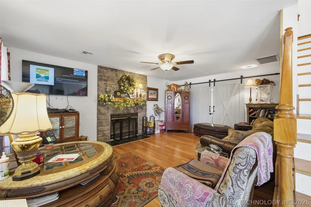 19661 County Road 3500 Fitzhugh, OK 74843
