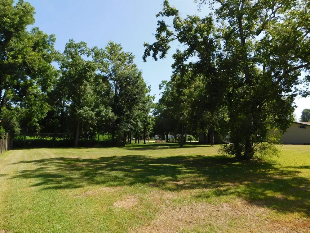 141 Martinez Street Coldspring, TX 77331