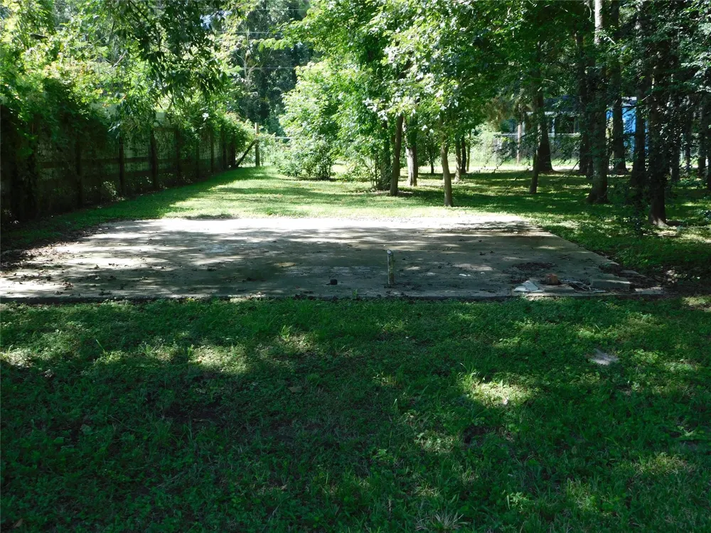 141 Martinez Street Coldspring, TX 77331