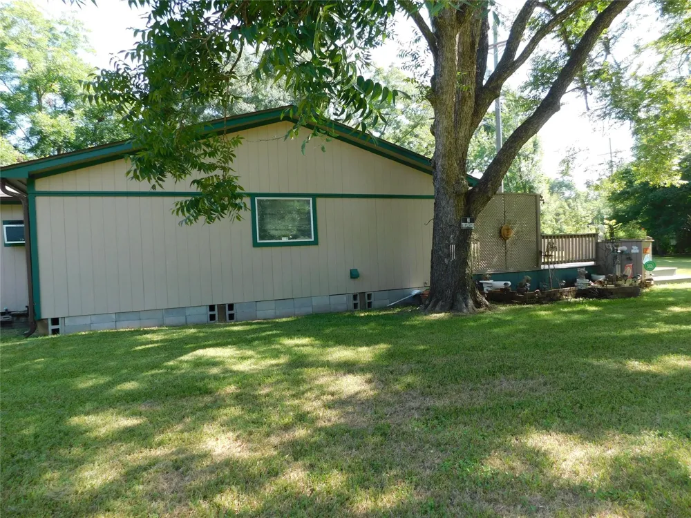 141 Martinez Street Coldspring, TX 77331