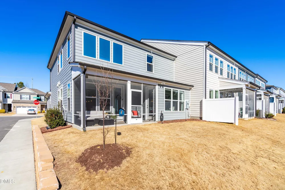 931 Haybeck Lane Apex, NC 27523