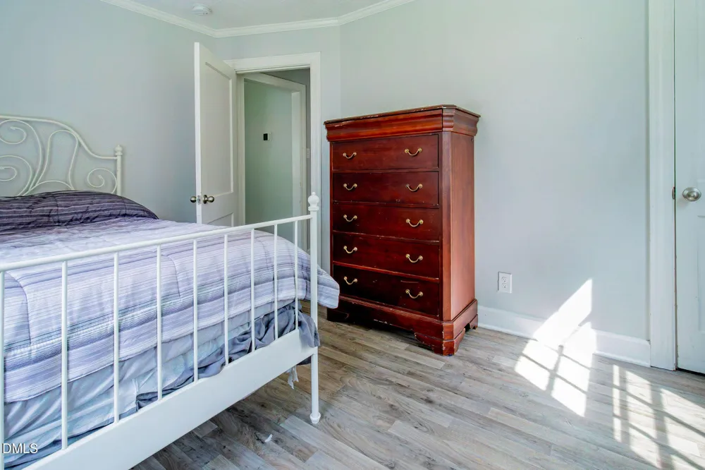 1204 Toisnot Avenue NE Wilson, NC 27893