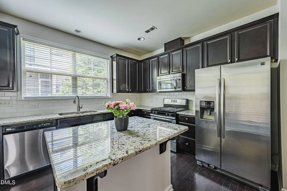 1124 Contessa Drive Cary, NC 27513
