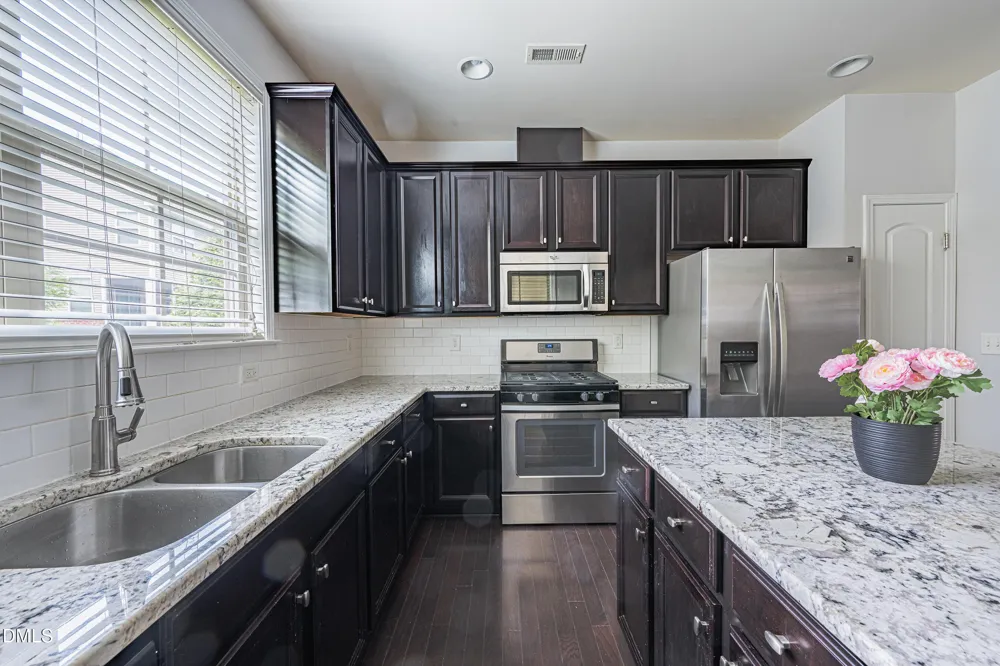 1124 Contessa Drive Cary, NC 27513
