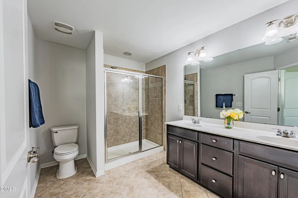 1124 Contessa Drive Cary, NC 27513