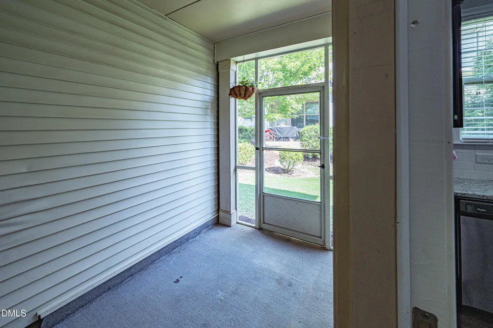 1124 Contessa Drive Cary, NC 27513
