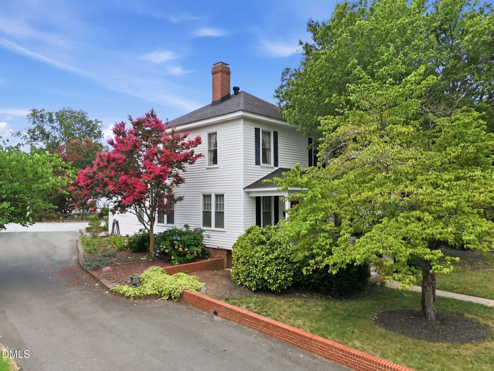 211 Barnette Avenue Roxboro, NC 27573