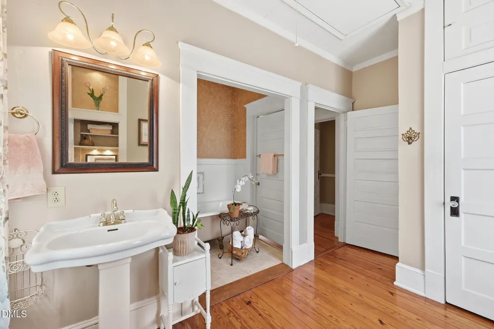 211 Barnette Avenue Roxboro, NC 27573