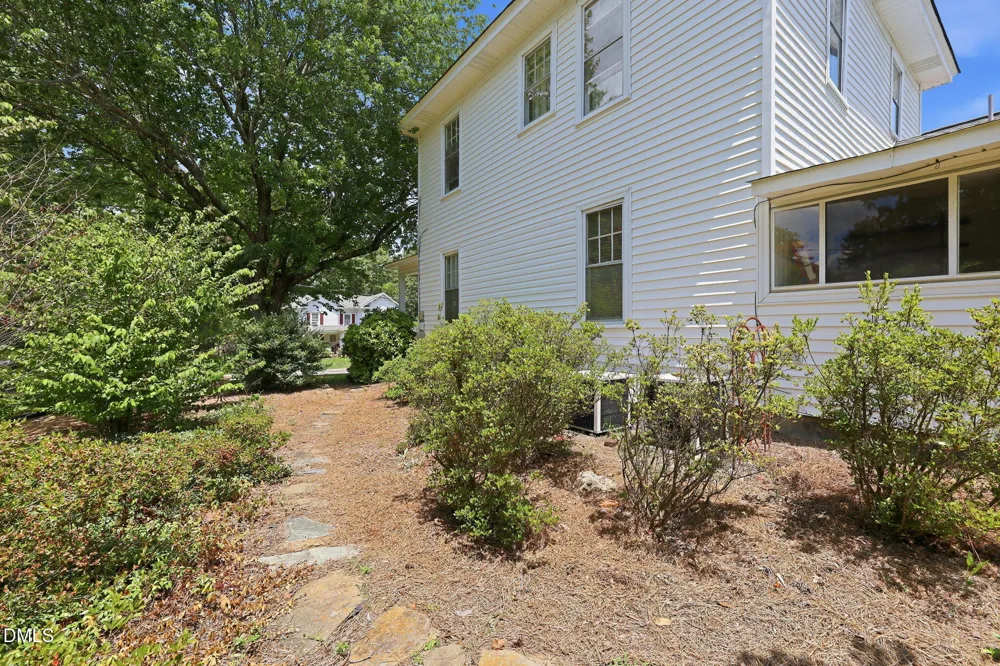 211 Barnette Avenue Roxboro, NC 27573