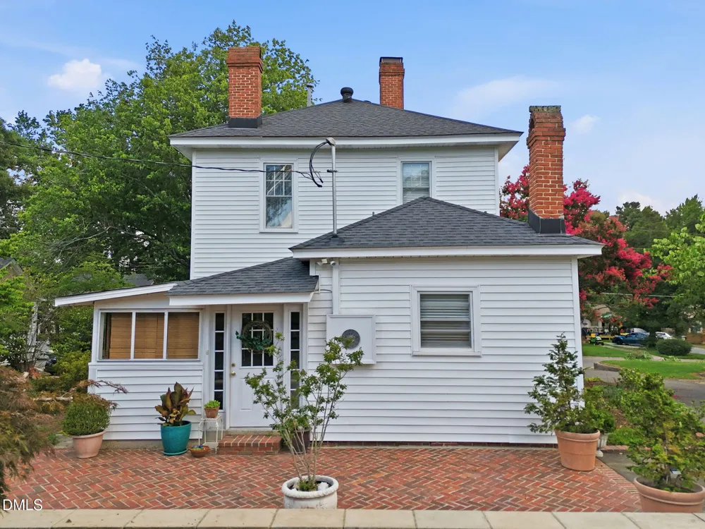 211 Barnette Avenue Roxboro, NC 27573