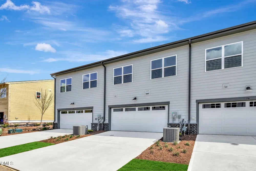20 Quietwood Way Pittsboro, NC 27312