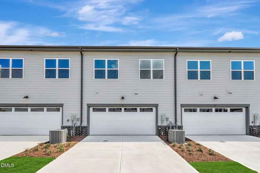 20 Quietwood Way Pittsboro, NC 27312