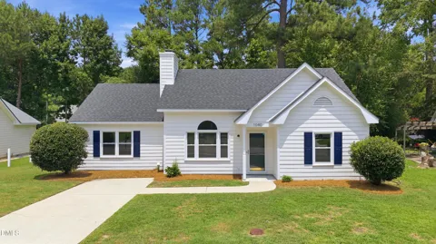 1040 Southbriar Drive