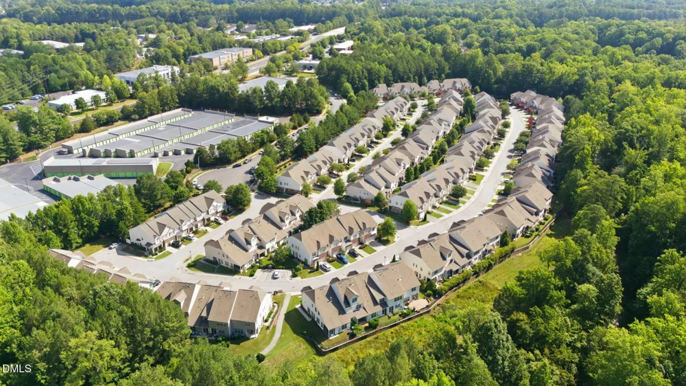 734 Davenbury Way Cary, NC 27513