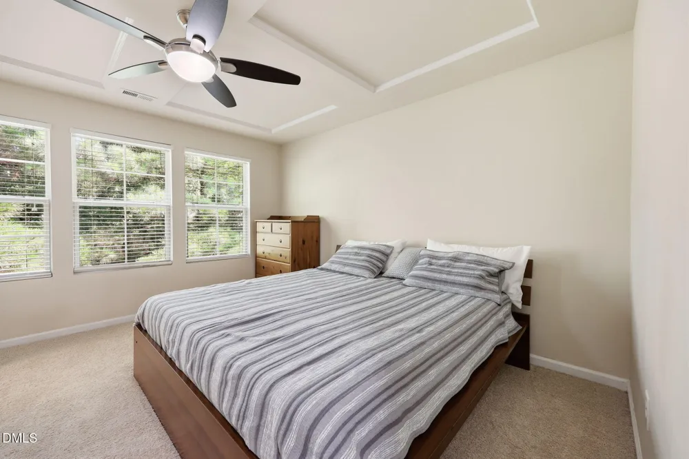 734 Davenbury Way Cary, NC 27513