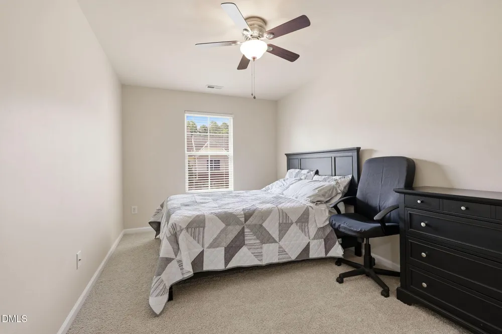 734 Davenbury Way Cary, NC 27513