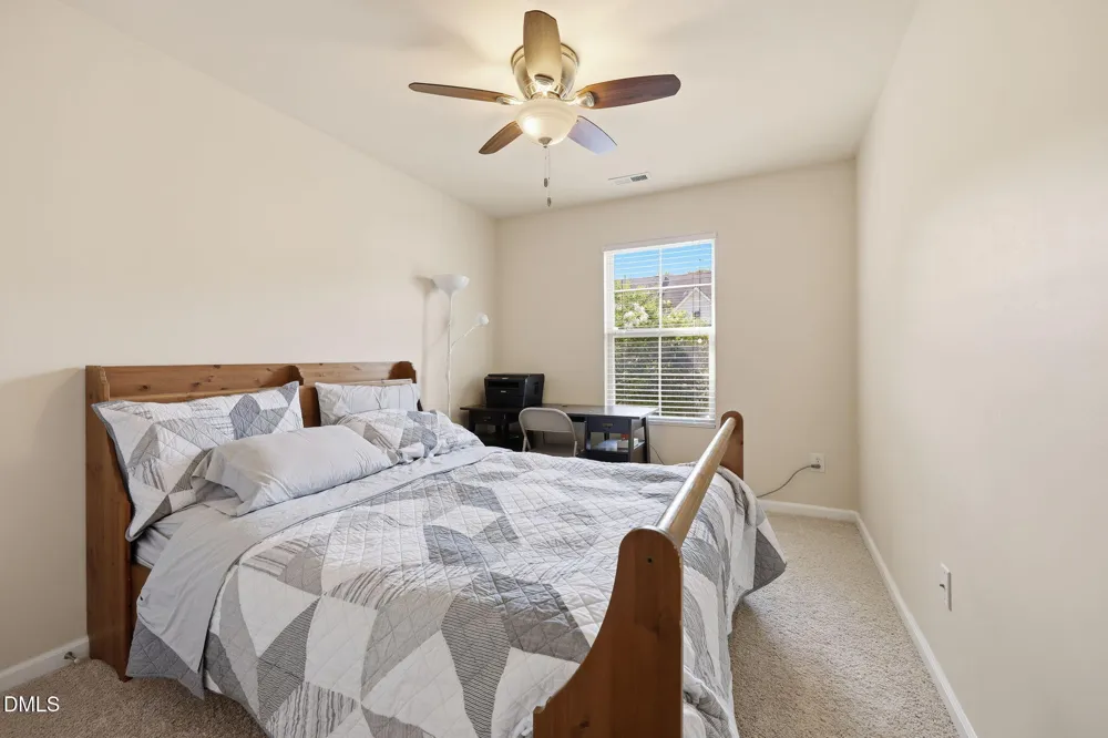 734 Davenbury Way Cary, NC 27513